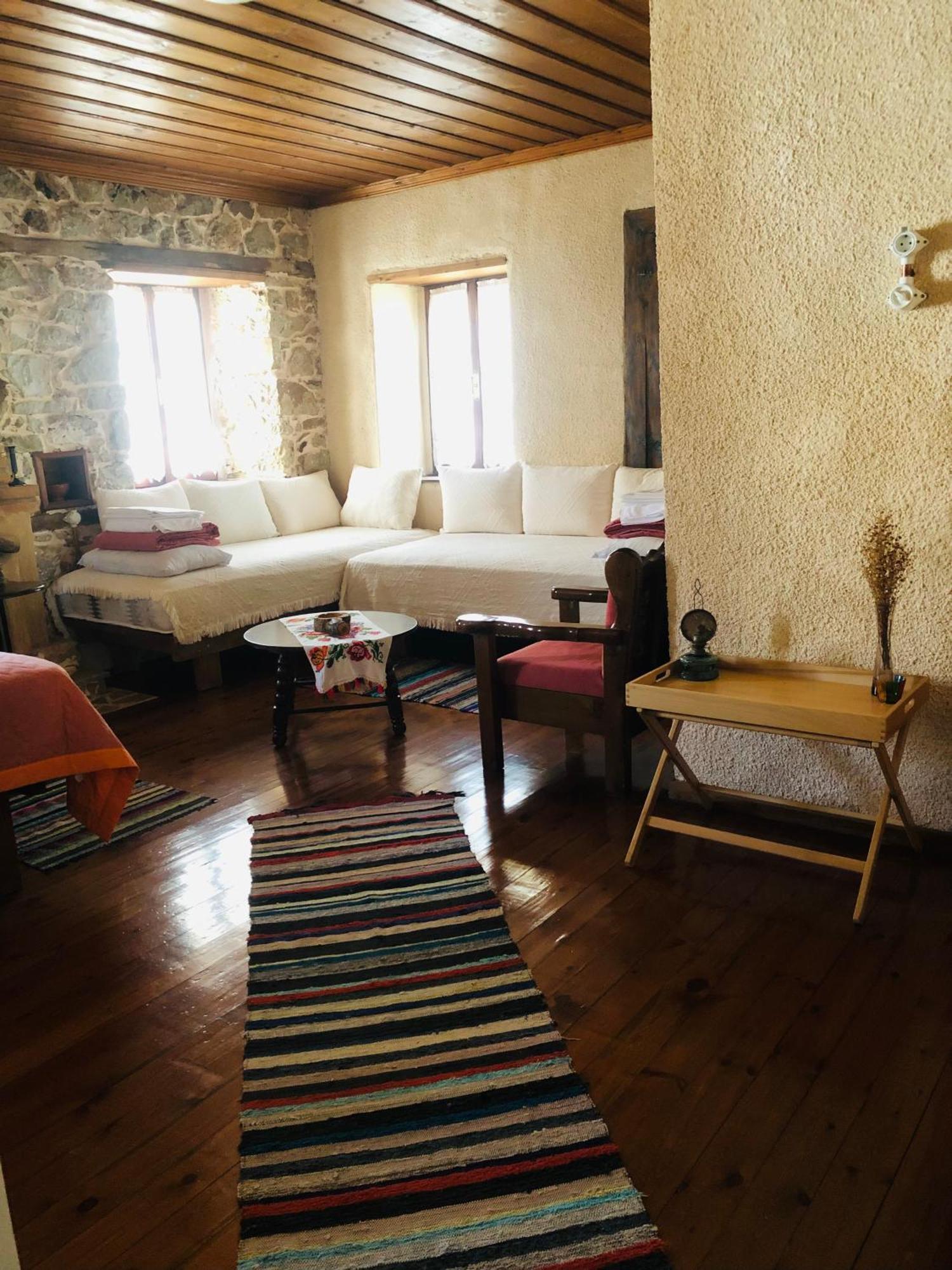 Χαγιάτι Hotel Psarades Exterior photo